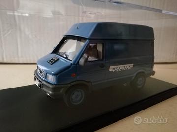 Modellino iveco daily polizia passo corto old cars