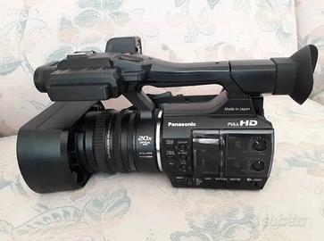 Panasonic AG-AC 30 full hd