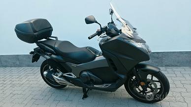 Honda Integra 750 ABS