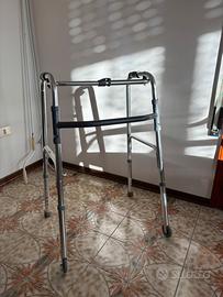 Deambulatore - girello per anziani