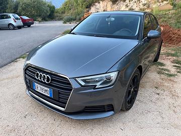 Audi A3 SPB 2.0 TDI S tronic Ambiente