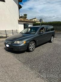 Volvo V70 e Passat