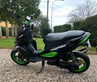Scooter Malaguti Phantom F12r