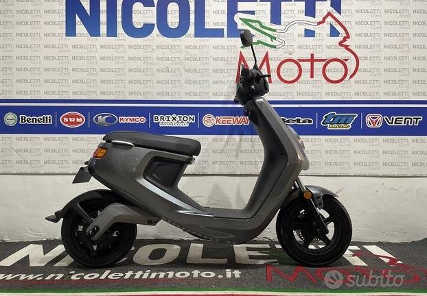 Niu scooter elettrico 50 cc mqi pro 4832