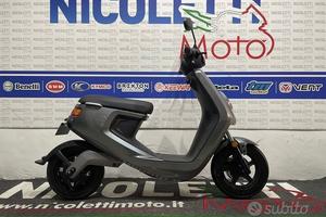 Niu scooter elettrico 50 cc mqi pro 4832