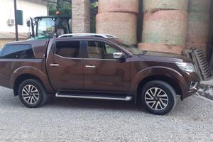 Nissan navara np300