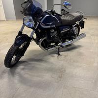Moto Guzzi V7 IV Special 100^Anniversario