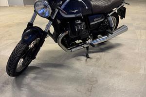 Moto Guzzi V7 IV Special 100^Anniversario