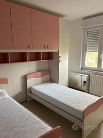 Cameretta femminile completa