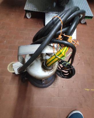 Pompa sommersa acque scure