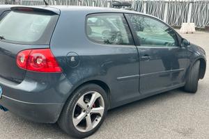 Golf 1.6 anno 2006