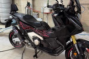 Honda X-ADV 750 - 2025