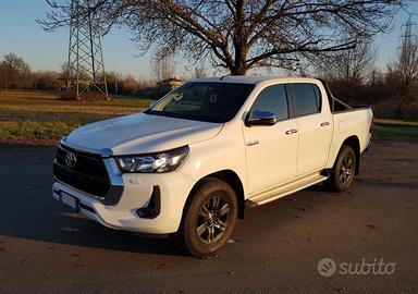 Toyota hilux 2.4 2021