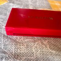 trousse pupa nuova mai usata rotta dietro