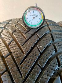 235 55 19 105H Pirelli Usato controllato 