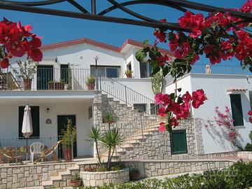 Vieste trilocale de luxe a 50 metri dal mare