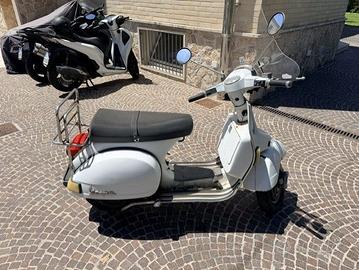 Vespa PX 150