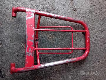 Porta pacchi posteriore booster