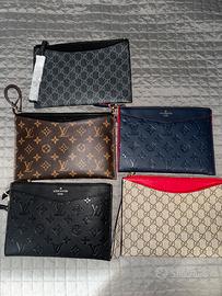 pochette nuove con etichetta