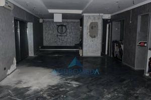 Immobile di 180 m² a Torre del Greco