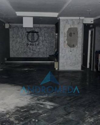 Immobile di 180 m² a Torre del Greco