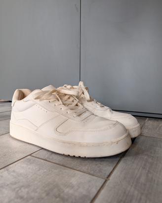 Scarpe uomo n. 43/44 – Usate, in buon condizioni