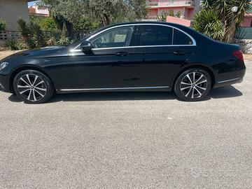Mercedes-Benz classe E 220 d EXCLUSIVE