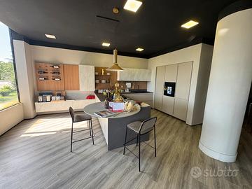 Cucina Febal cappa Elica sul piano