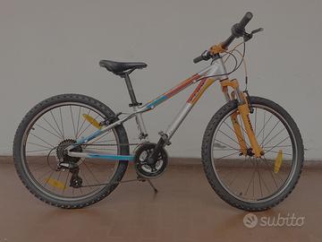 Bicicletta Cube Acid 240