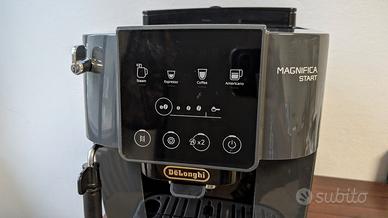 macchina del caffè De'Longhi Magnifica Start