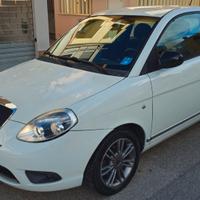 Lancia Ypsilon 1.3 multijet 75cv elle