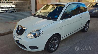 Lancia Ypsilon 1.3 multijet 75cv elle
