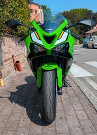 Kawasaki ninja zx6R KRT