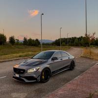MERCEDES CLA 45 AMG 381cv - 10/2015
