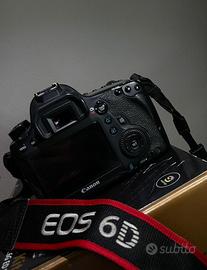 Macchina fotografica canon 6D eos