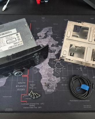 Stereo Lettore CD Fiat Punto 199 MK3 + Staffa