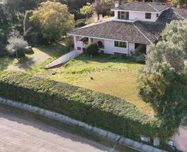 Villa unifamiliare Poggio dei Pini