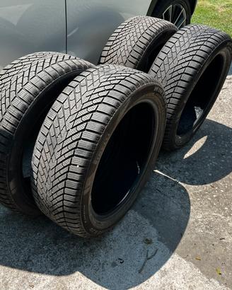 Gomme termiche 235/50/20 104v pirelli