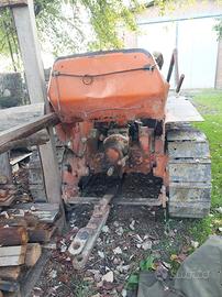 Trattore a Cingoli Fiat 25