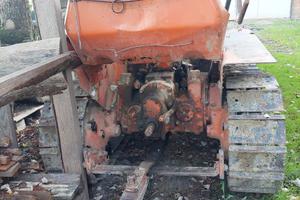 Trattore a Cingoli Fiat 25