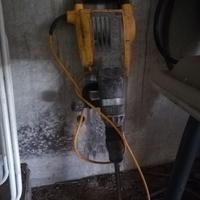 Martello demolitore DEWALT