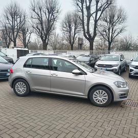 VW GOLF  16 TDI 90CV NEOPATENTATI