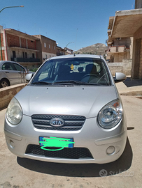 Kia Picanto 1.0