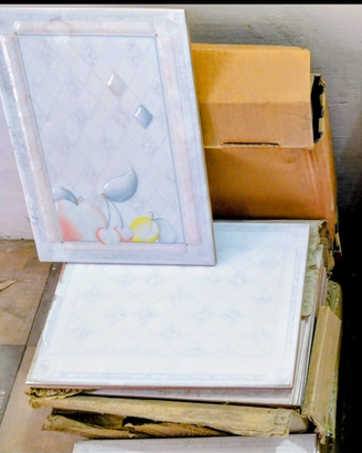 Piastrelle rimanenza ceramica 4 mq.