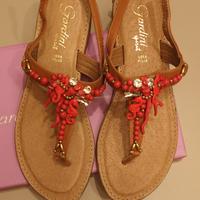 Sandali Capri n. 37 con dettaglio ciondoli