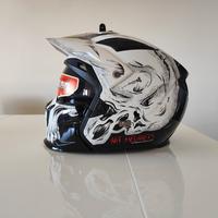casco MT streetfighter 