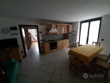 Casa vacanze estate/ inverno Bi/trilocale arredato