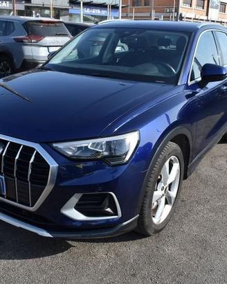 Audi Q3 40 TDI quattro S tronic Business Advanced