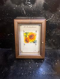 Portachiavi in legno. Casetta portachiavi da muro