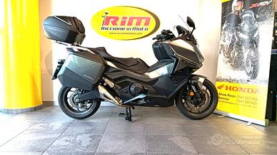 Honda Forza 750 TRAVEL 2025